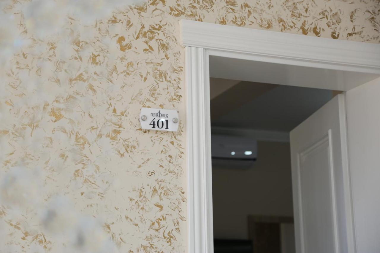 Metropolis Hotel Ulcinj Ngoại thất bức ảnh